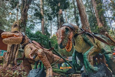 Enggak Nyangka Indonesia Punya Taman Dinosaurus Mirip Jurrasic Park