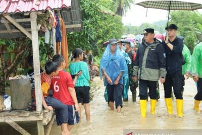 Madina Dikepung Bencana, Bupati Bentuk Posko Penanganan dan Minta Warga Saling Bantu
