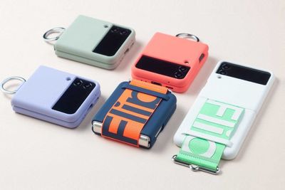 Majalah TIME Nobatkan Galaxy Z Flip3 Sebagai Salah Satu Penemuan Terbaik Tahun Ini!