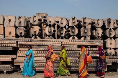 22.372 Ibu Rumah Tangga di India Bunuh Diri Tiap 25 Menit, Ini Penyebabnya