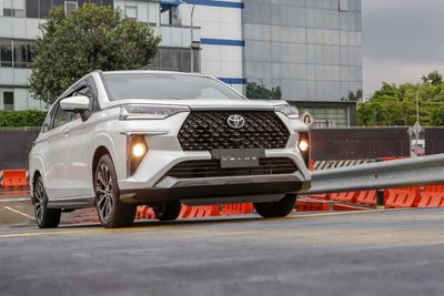 Toyota All New Veloz, MPV yang Stylish dan Canggih