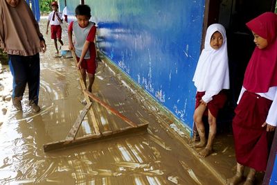Dampak Banjir di Mamuju, Berikut Foto-fotonya