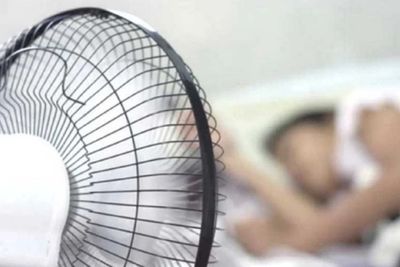 Tak Baik untuk Tubuh, Berikut 5 Dampak Buruk Tidur dengan Menyalakan Kipas Angin