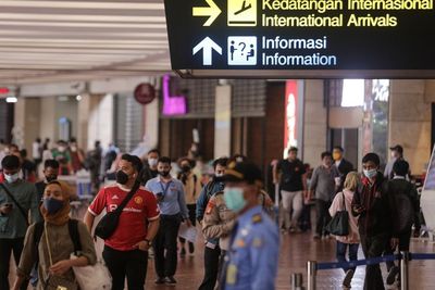 Hindari Penumpukan, Pemerintah Percepat Pemeriksaan Covid-19 Pendatang dari Luar Negeri