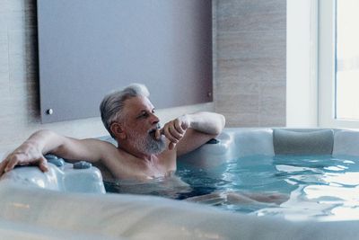 Ini Manfaat Berendam di Jacuzzi