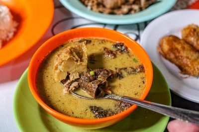 Pernah Dikunjungi Pejabat hingga Artis, Ini 3 Rekomendasi Warung Soto di Medan