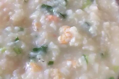 Pagi Ini Bikin Bubur Udang Yuk Guys