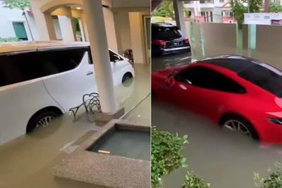Banjir di Perumahan Elit, Mobil-mobil Mewah Terendam Air Berwarna Kecoklatan