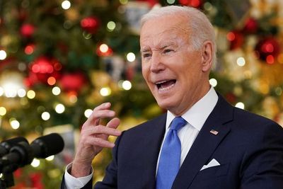 Varian Omicron Melonjak, Joe Biden Siapkan 500 Juta Alat Tes Covid-19 Gratis