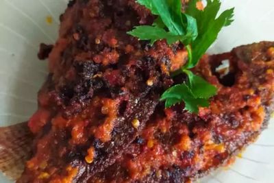 Begini Cara Membuat Ikan Nila Bakar Bumbu Rujak