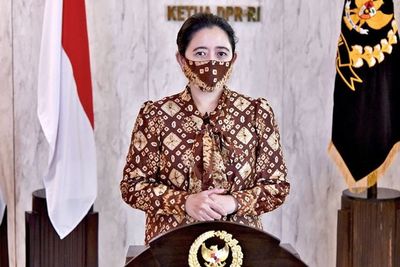 Puan Minta Masyarakat Saling Membujuk Jika Ada yang Belum Divaksin