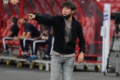 Intip Joget Shin Tae-yong Usai Bawa Timnas Indonesia ke Final Piala AFF 2020