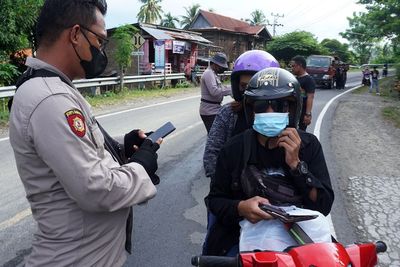 Persempit Ruang Gerak Teroris Poso, Satgas Madago Rutin Razia