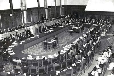 27 Desember 1949 Belanda Mengakui Kemerdekaan Indonesia Secara Resmi melalui KMB