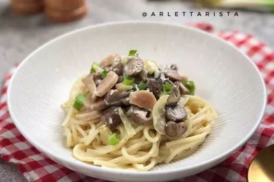 Tertarik Membuat Spaghetti Saus Jamur Creamy Hari Ini? Begini Resepnya
