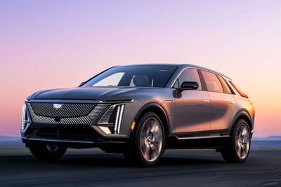 Mobil Cadillac All-Electric Lyriq Disambut Baik Pembeli di China