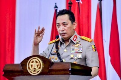 Kapolri Minta Masyarakat Tidak Euforia Rayakan Tahun Baru 2022: Lebih Baik di Rumah