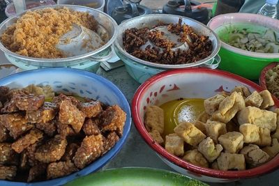 Jajan di Pasar Senggol, Enggak Bikin Kantong Jebol