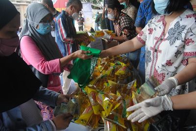 Operasi Pasar Murah Minyak Goreng di Bogor, Berikut Foto-fotonya