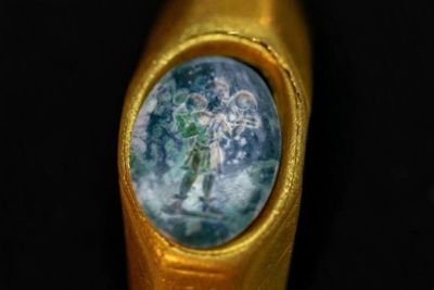Cincin Batu Permata Awal Kristen Tampilkan Sosok Yesus, Ditemukan di Bangkai Kapal Karam