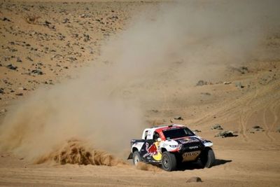 Mobil Reli Al-Attiyah Lebih Galak dari Loeb di Etape Prolog Dakar 2022