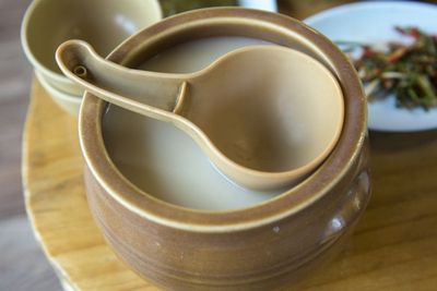Apa Itu Sake, Minuman Alkohol dari Jepang dan Dikonsumsi Prajurit Selama Perang Dunia II?