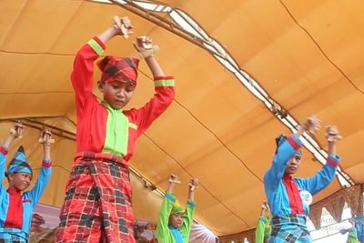 Saling Ejek Tapi Jadi Tari Penyambutan Tamu Negara, Kok Bisa?