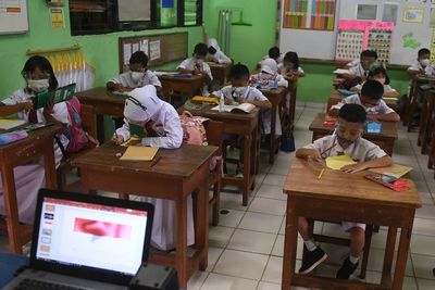 Ini Alasan Pemprov DKI Terapkan PTM 100 Persen Setiap Hari
