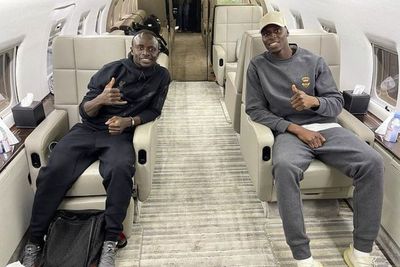 Usai Bentrok di Liga Premier, Edouard Mendy dan Sadio Mane Terbang Bareng ke Piala Afrika