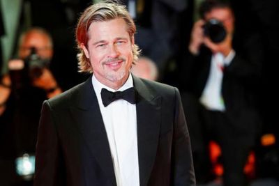 Brad Pitt Berduka atas Wafatnya Sang Ibu di Tengah Kesuksesan Film F1 The Movie