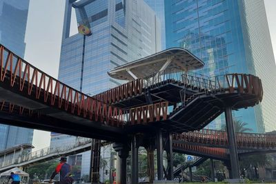 Jakarta Rasa Korea! Ini Lho JPO Pinisi, Tanpa Atap dan Ada Jalur Sepeda