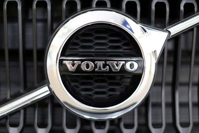 Siap Bersaing dengan Tesla, Volvo Bakal Kembangkan Teknologi Self-Driving Car