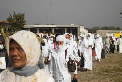 Kemenag Lepas 419 Jemaah Umrah: Patuhi Prokes, Jaga Kepercayaan Pemerintah Indonesia