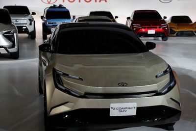 Toyota Jadi Brand Mobil Paling Banyak Dicari di Google Selama 2021