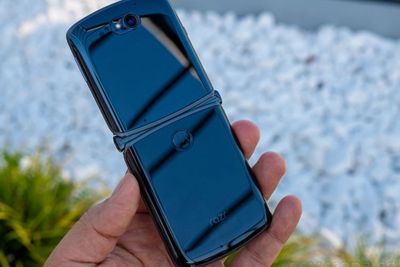 Bocor ke Publik, Motorola Razr 3 Bakal Pakai Snapdragon 8 Gen 1