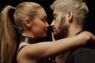 Berpisah dari Gigi Hadid, Zayn Malik Kepergok Cari Pasangan Daftar di Situs Kencan Online