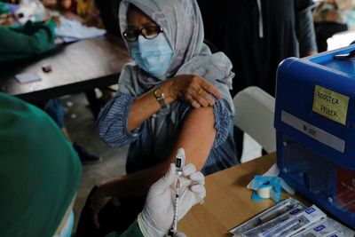 Vaksin Booster Dimulai, Begini Cara Cek Tiket, Jadwal dan Lokasinya di PeduliLindungi