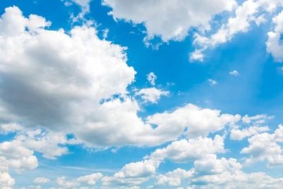 Terlihat Ringan, Rupanya Berat Awan Mencapai 500 Ribu Kilogram! Setara dengan 100 Gajah