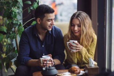 3 Zodiak yang Mudah Jatuh Cinta dan Gampang Meleleh