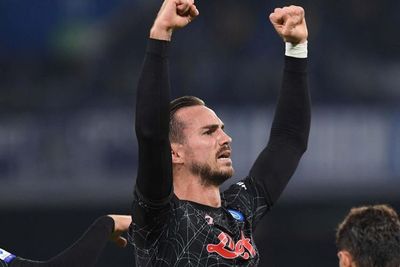 Rumor Transfer: MU Bidik Fabian Ruiz