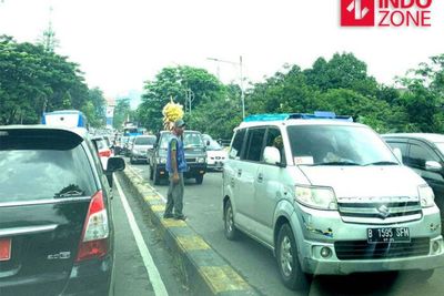 Macet Parah di Jalan TB Simatupang Kamis Kemarin, Ternyata Ini Penyebabnya