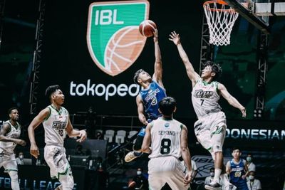 IBL 2022: Prawira Bandung Sukses Tekuk Pacific Caesar Surabaya
