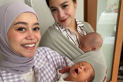 Unggah Foto Gendong Anak Bareng Lesty, Netizen Terpesona Lihat Wajah Nagita Slavina