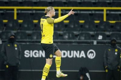 Tenggelamkan Freiburg 1 - 5 Dortmund, Selain Haaland Pemain belakang ikut Sumbang Gol 