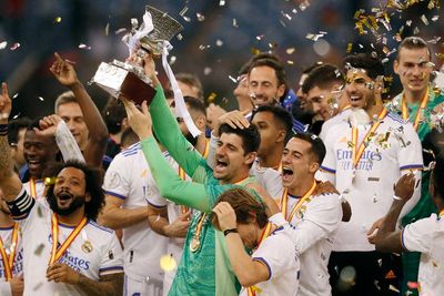 FOTO: Euforia Real Madrid Juara Piala Super Spanyol, Meriah!