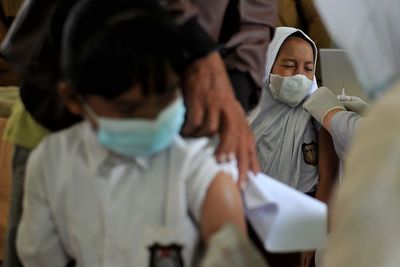 Siswa SD Meninggal Usai Vaksinasi di Tasik, Komnas KIPI Janji Ungkap Hasil Investigasi