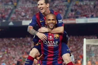 Dani Alves Berharap Messi Pensiun di Barcelona