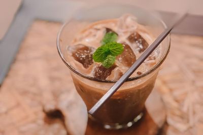 Ada di Perbatasan Negara, Rasa Es Kopi Ini Dijamin Bikin Baper!