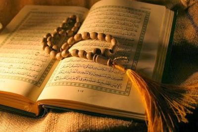 Jadi Tradisi Umat Islam, 5 Keutamaan Membaca Surat Al Kahfi Setiap Hari Jumat