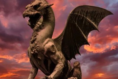 Asal Usul Naga, Antara Sejarah dan Mitologi, Makhluk yang Miliki Semburan Nafas Berapi
